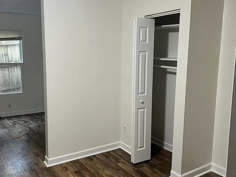 3805 Miriam Dr #2 — Photo 11