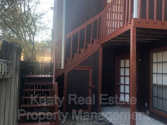 2nd image of 111B Shekel Dr