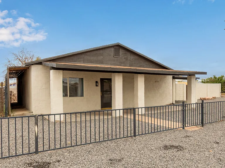 310 E Beech Ave — Photo 13
