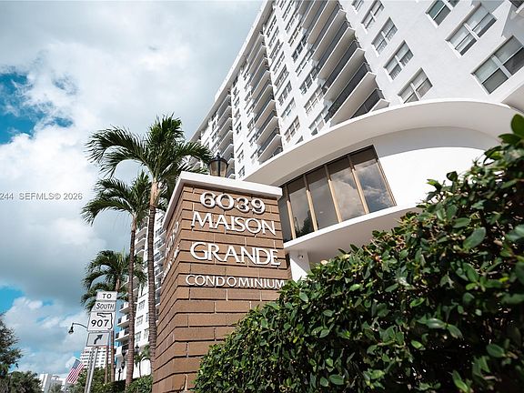 3rd image of 6039 Collins Ave APT 412