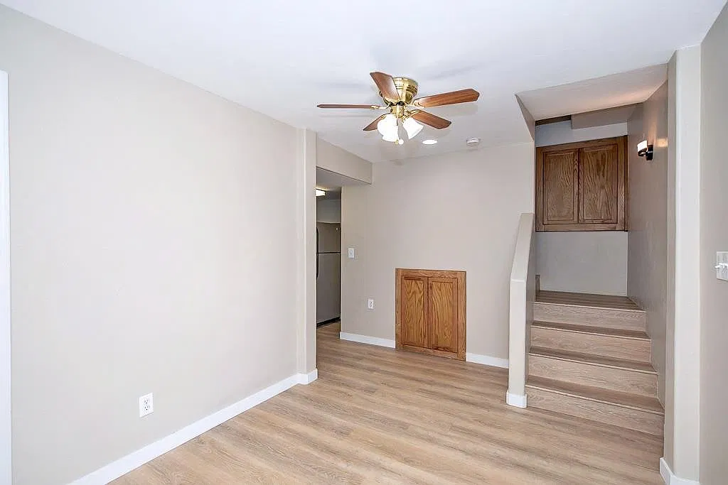 1 bed, 1.0 bath, 450 sqft, $900 — Photo 3
