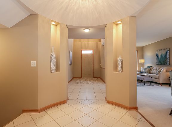 5th image of 1537 Greystone Dr