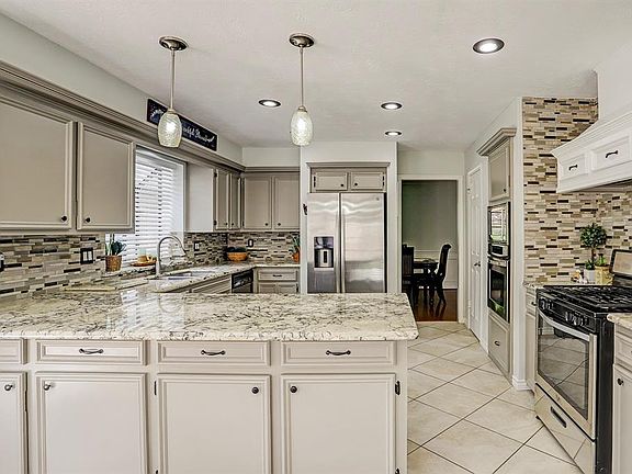 3rd image of 4306 Haven Glen Dr