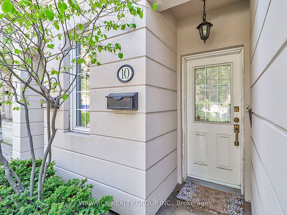 3rd image of 645 Davenport Rd #10