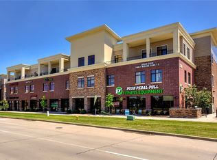 230 S 68th St UNIT 1305, West Des Moines, IA 50266