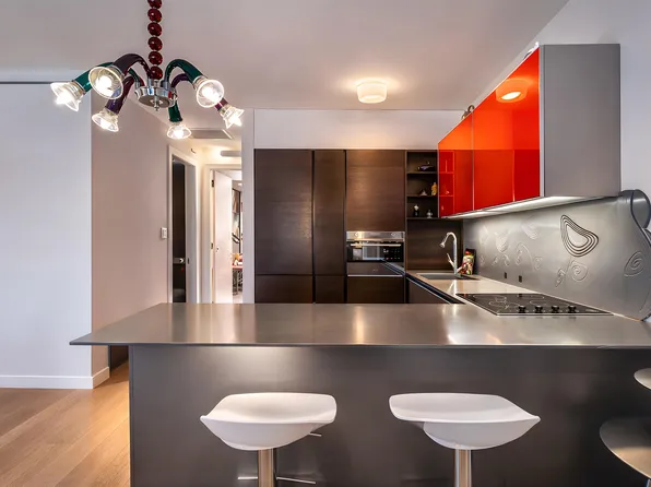 201 Shearwater Ct West image 1 of 22