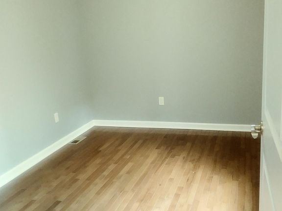 5th image of 429 Miller St