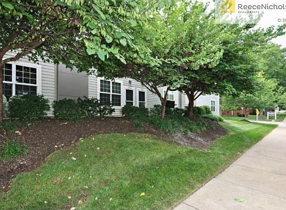 Private, Treed Back Patio