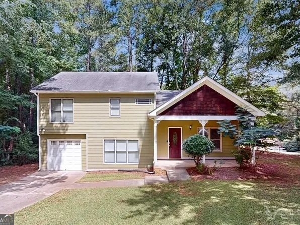 3858 Natalie Ct, Ellenwood, GA 30294