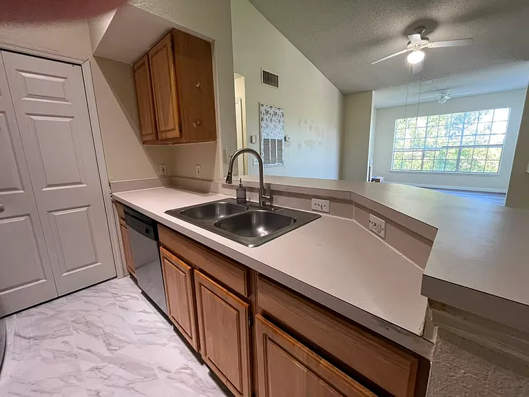13025 Mulberry Park Dr #332 — Photo 7