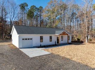8998 Marlfield Rd, Gloucester, VA 23061