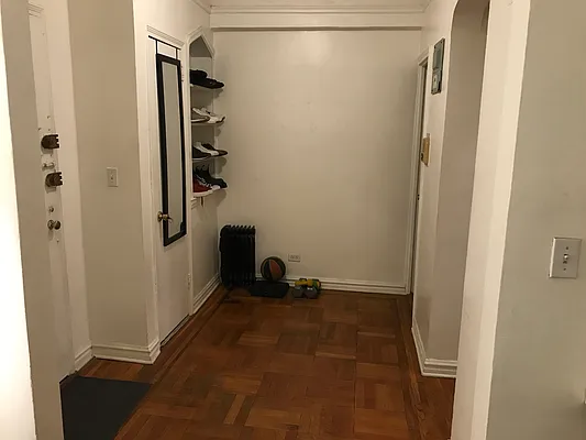 Rented by SUN WOOD REAL ESTATE | media 13