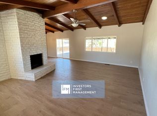 18962 Symeron Rd #1, Apple Valley, CA 92307