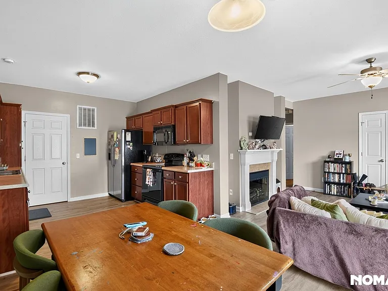 3749 Harbor Estates Ln — Photo 10
