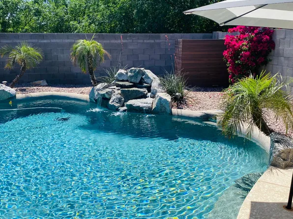 12829 W Apodaca Dr, Litchfield Park, AZ 85340
