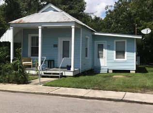 223 Washington St, Bay Saint Louis, MS 39520