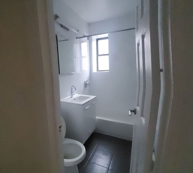 2nd image of 3752 89th St APT 5E