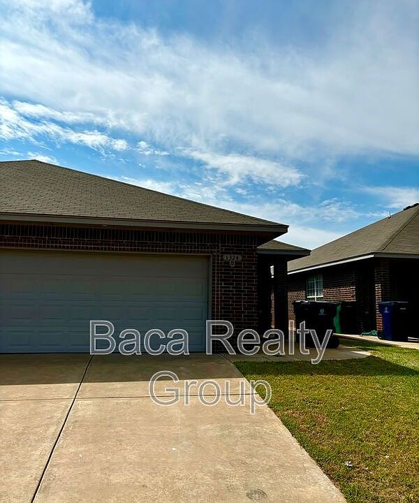 1st image of 1324B Garden Gate Dr