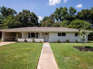 130 Cloverdale Blvd, Searcy, AR 72143
