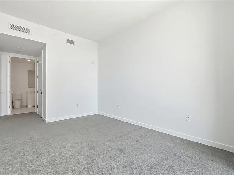 400 Central Ave #505 — Photo 41