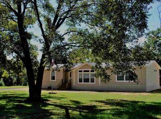 510 Pecan Est, Hemphill, TX 75948