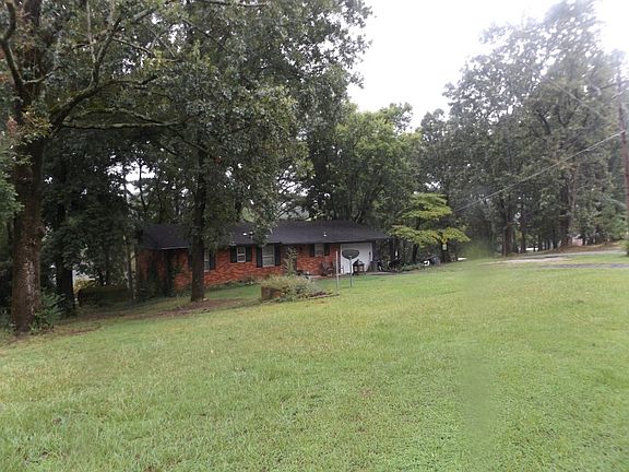 3rd image of 1729 Lakeshore Dr