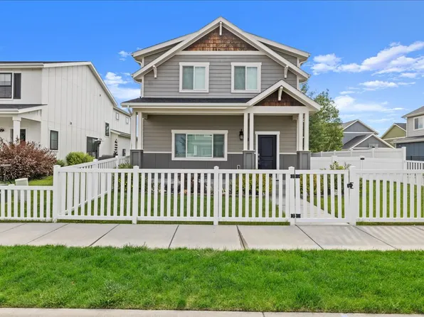 1821 Island View Dr, Billings, MT 59101