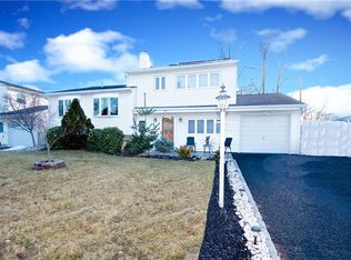 245 Cypress Dr, Colonia, NJ 07067