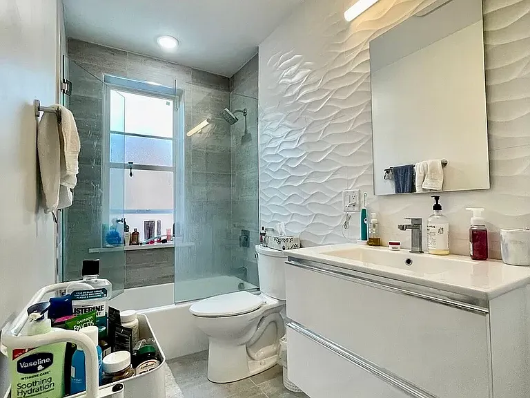 1 Strathmore Rd #3 — Photo 10
