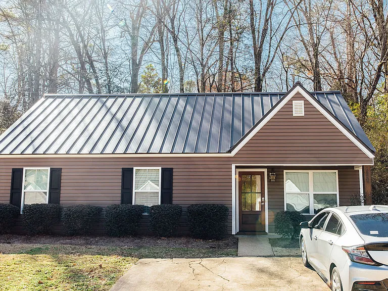 1628 Oxford Pl — Photo 7