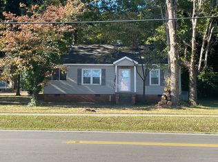 416 E South Main St, Waxhaw, NC 28173