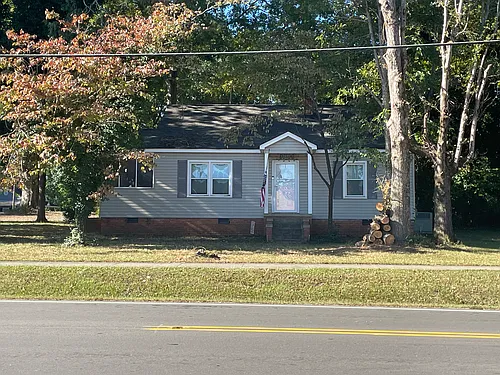 416 E South Main St Photo 1