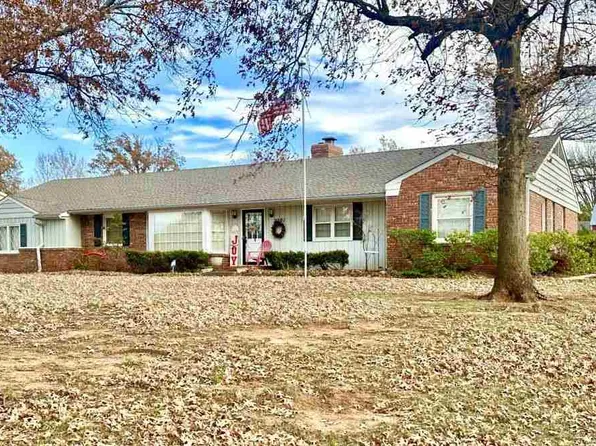 2201 Meadowbrook St, Ponca City, OK 74604