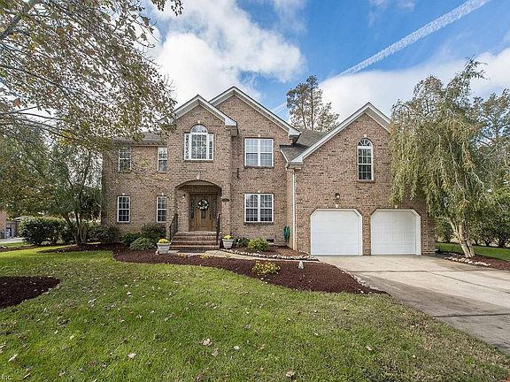 2nd image of 700 Wentworth Dr