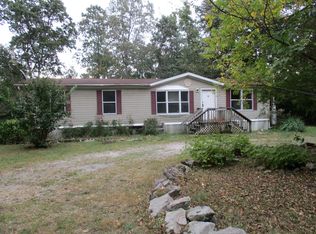 718 Kima Rd, Crossville, TN 38572