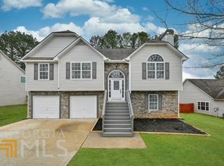 2778 Topaz Rd, Riverdale, GA 30296