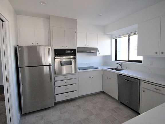 2nd image of 55 Terra Vista Ave