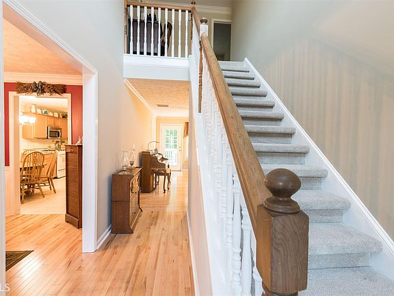 3rd image of 654 Weaver Falls Ct #3