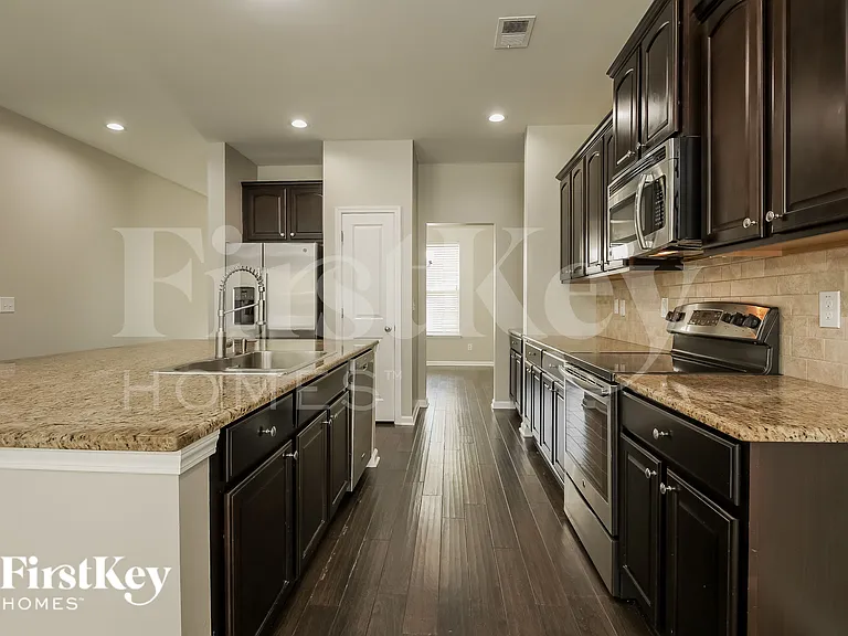 413 Rivers Row Dr — Photo 6