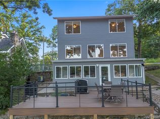 522 Highly Dr, Sunrise Beach, MO 65079