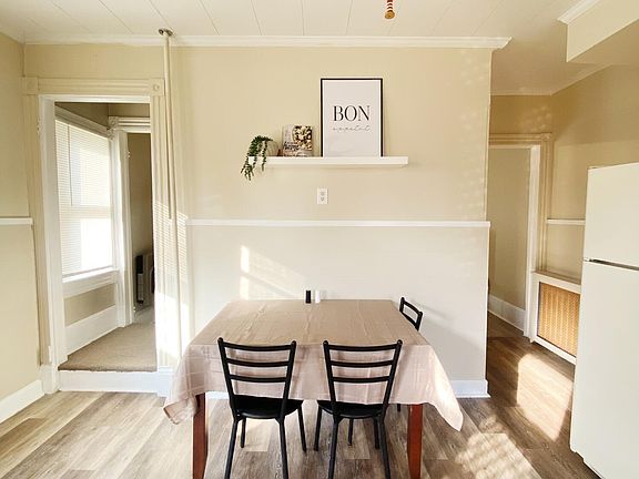 5th image of 1111 Bryn Mawr St