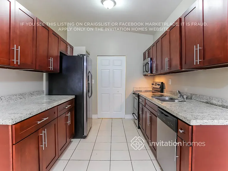 14971 SW 92nd Ter — Photo 5