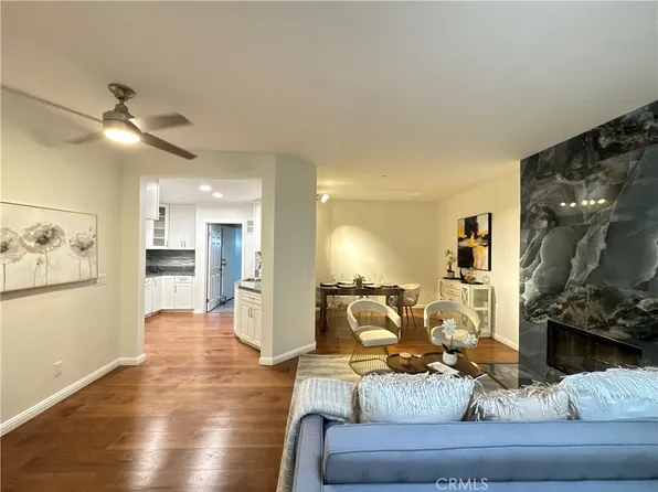 626 Lake St APT 37, Huntington Beach, CA 92648