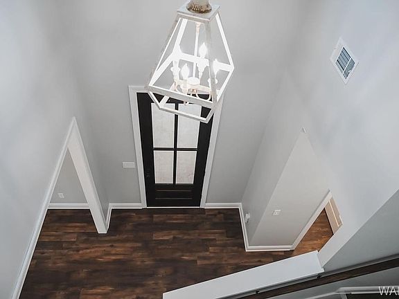 4th image of 15439 Reserve Cir