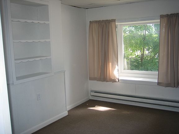 smaller bedroom or office