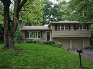202 NW 43rd Ter, Kansas City, MO 64116