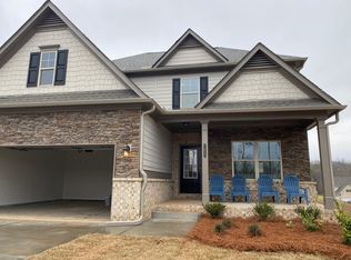1425 Weeping Tree Cir, Auburn, GA