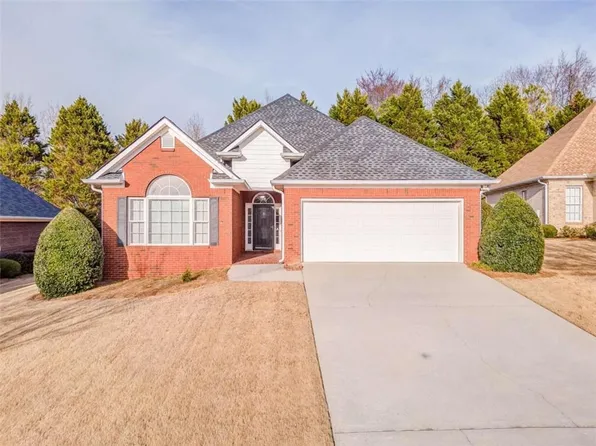 114 Vinings Way SE, Calhoun, GA 30701