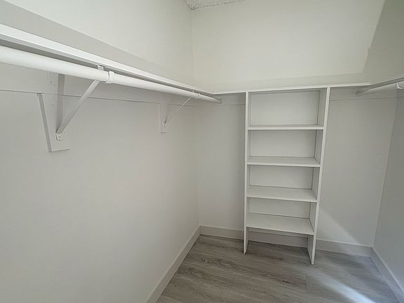 4th image of 6707 Springpark Ave #9