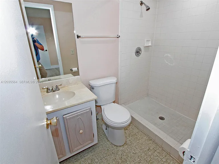 9351 Fontainebleau Blvd #B403 — Photo 21